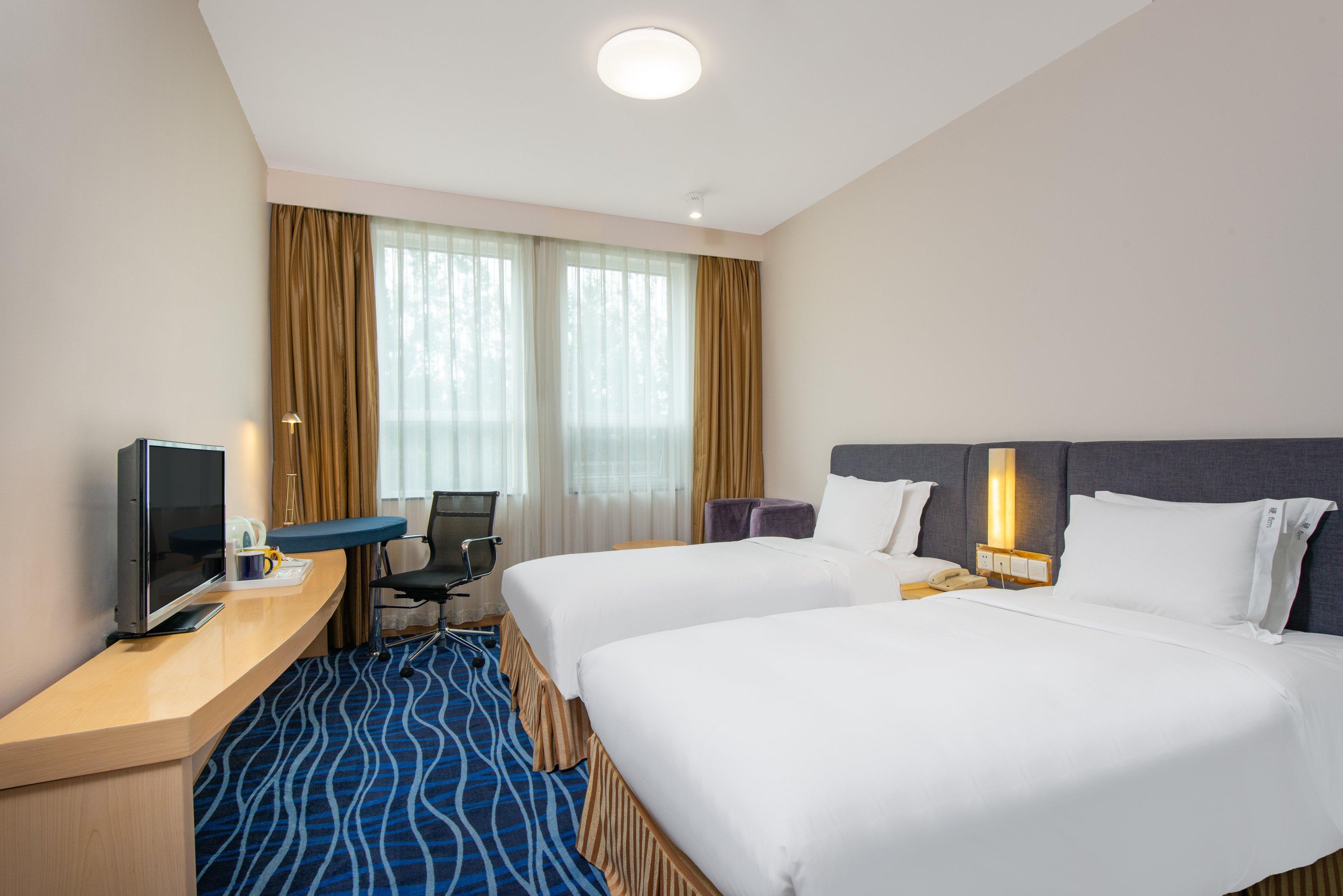 Holiday Inn Express Tianjin Airport By Ihg Exterior photo